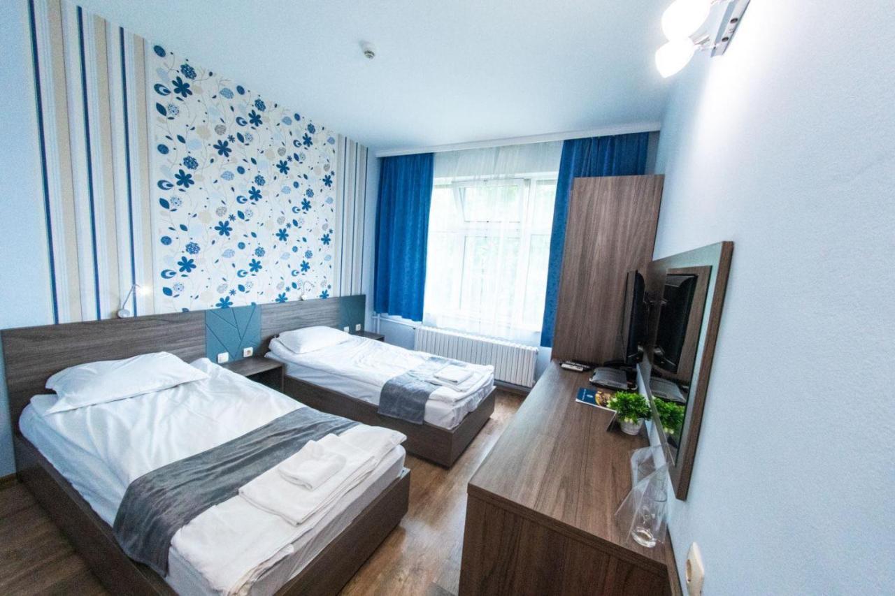 Hotel Ezeroto Sztara Zagora Kültér fotó