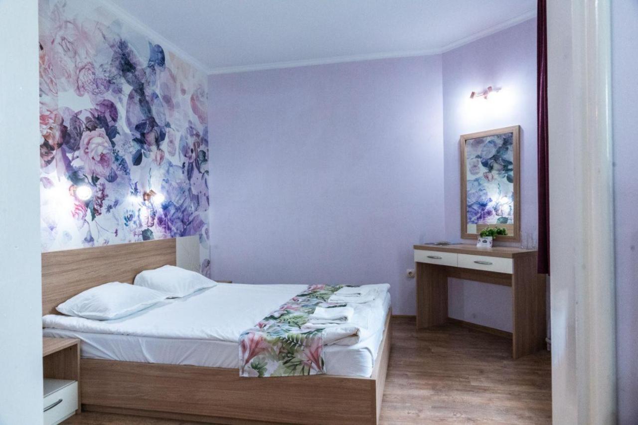 Hotel Ezeroto Sztara Zagora Kültér fotó