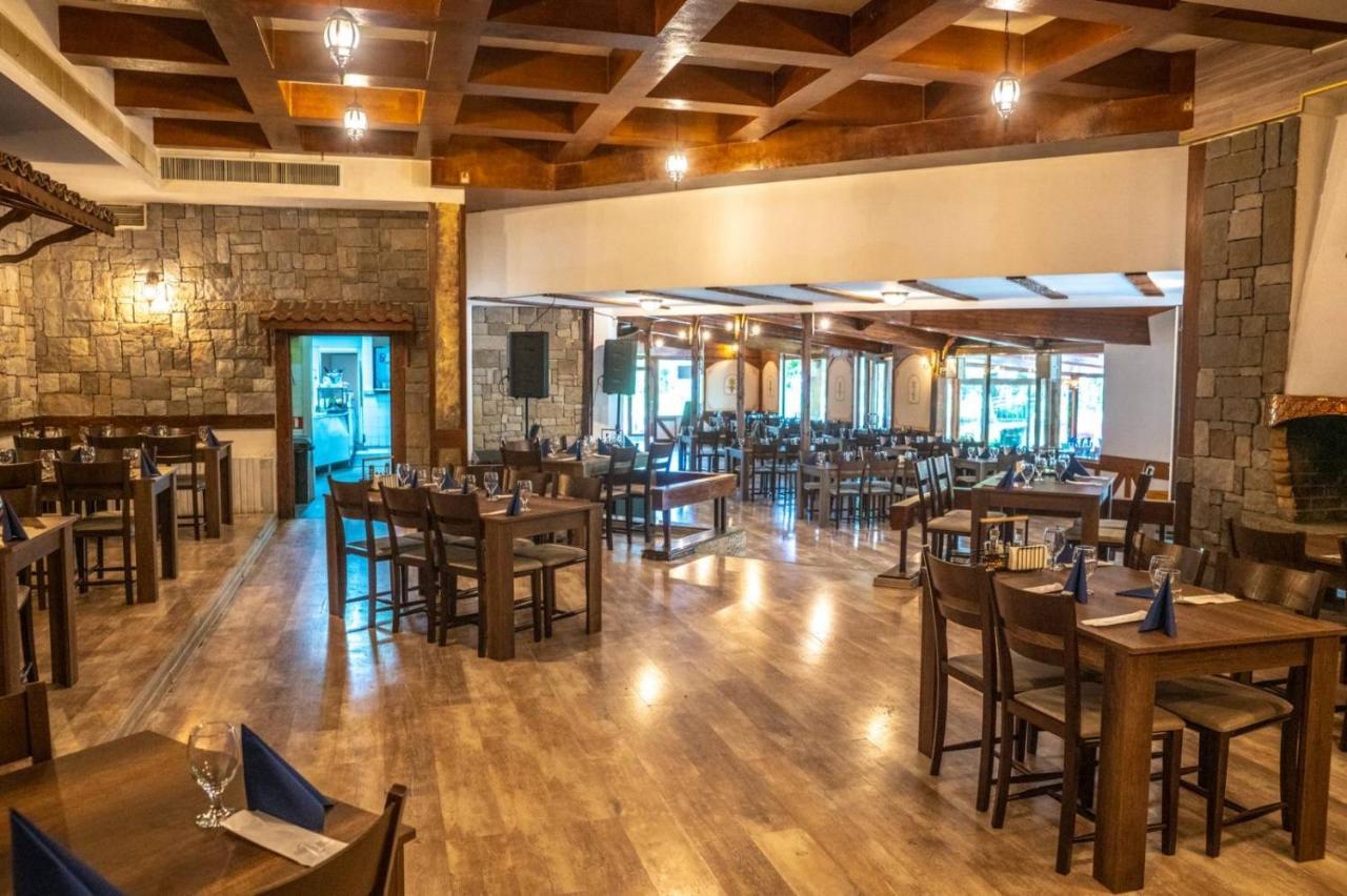 Hotel Ezeroto Sztara Zagora Kültér fotó