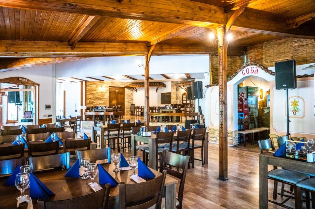 Hotel Ezeroto Sztara Zagora Kültér fotó