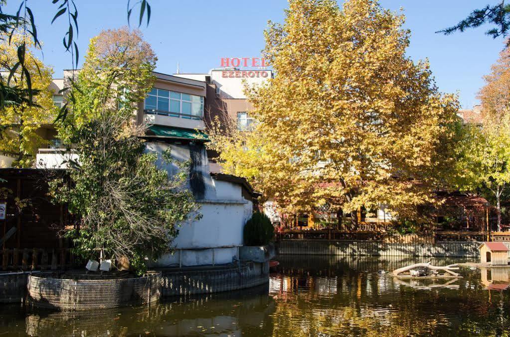 Hotel Ezeroto Sztara Zagora Kültér fotó